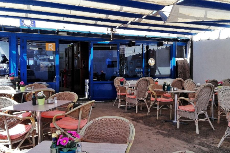 Ambiente del Restaurante Sol en Caleta de Famara