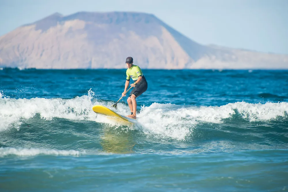Costa Noroeste Surf & Kite School en Caleta de Famara